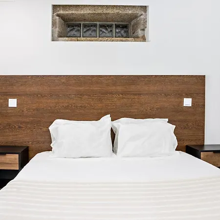 Casa Do Mestre E Extra